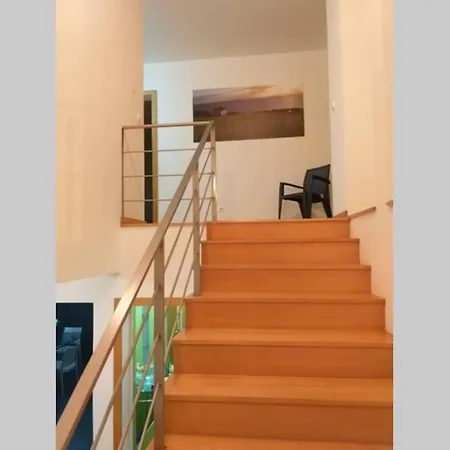 Casa Moderna Villa