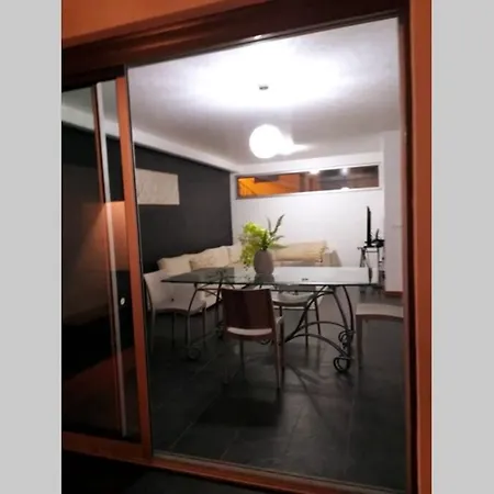 Casa Moderna Villa *