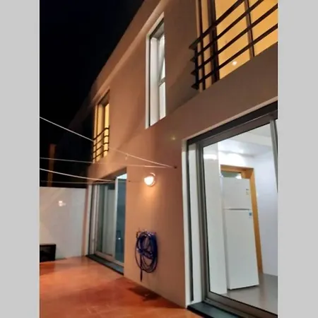 Casa Moderna Villa *